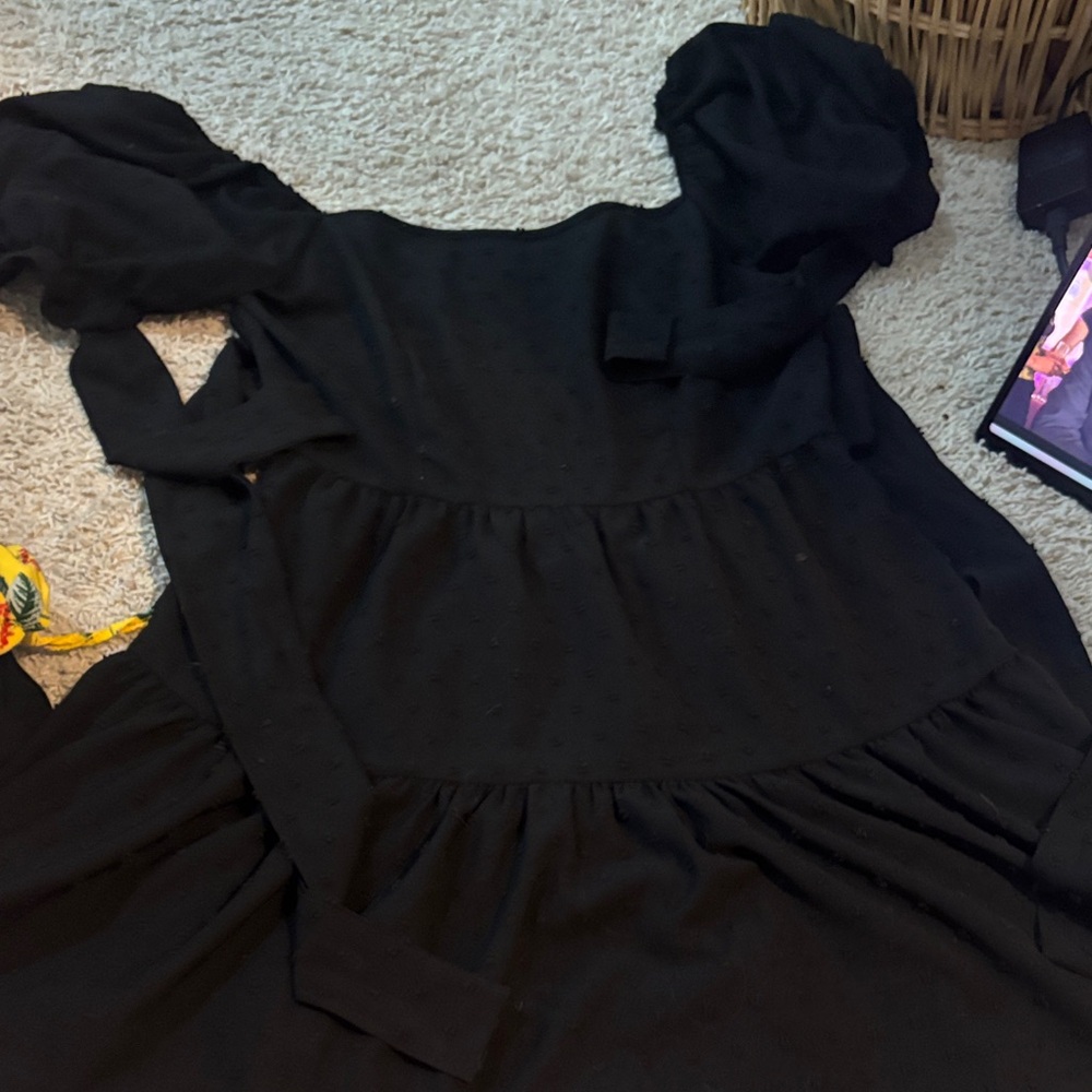 Elegant Black Long Sleeve Dress